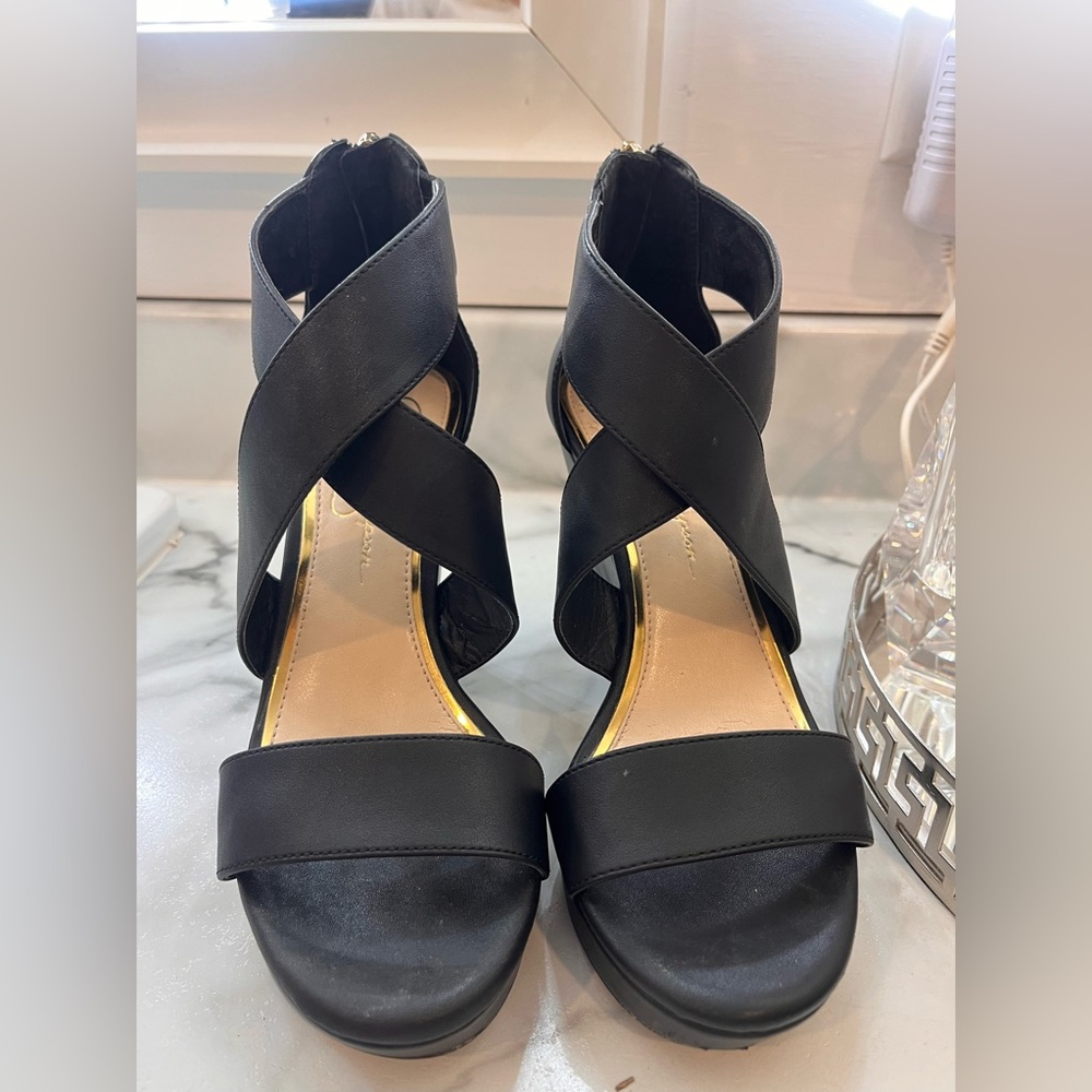 Jessica Simpson wedges